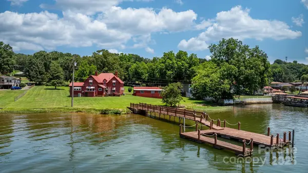 237 Shiloh Church RD, Hickory, NC 28601