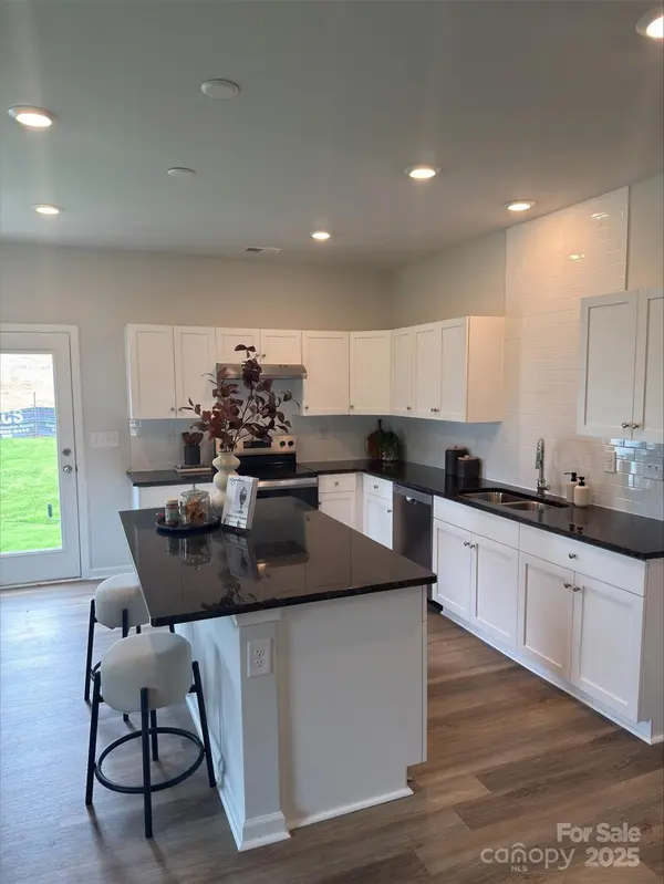 4537 Green Drake DR, Charlotte, NC 28269