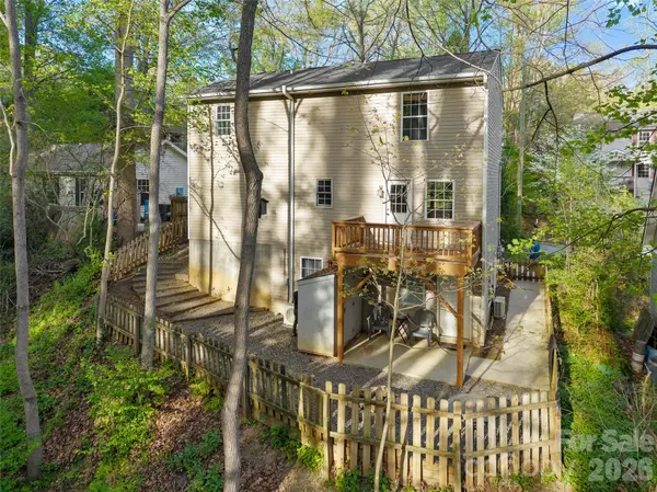 13 Castle ST, Asheville, NC 28803