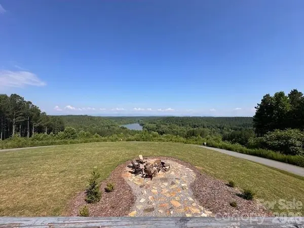 218 Grandfathers PASS NW #3, Valdese, NC 28690