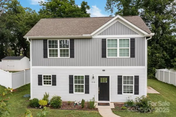 818 W Carolina AVE, Bessemer City, NC 28016