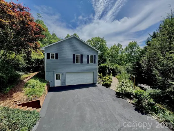 212 Blue Ridge VIS, Asheville, NC 28805