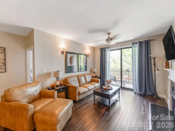 718 W Trade ST #414, Charlotte, NC 28202