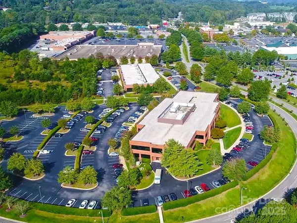 1200 Ridgefield BLVD #200, Asheville, NC 28806