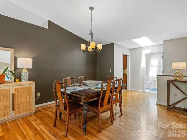 150 Sondley Pkwy, Asheville, NC 28805