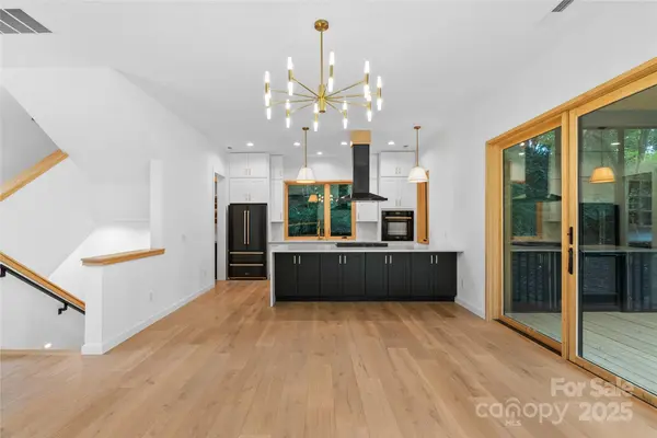 43 Waynesville AVE, Asheville, NC 28806