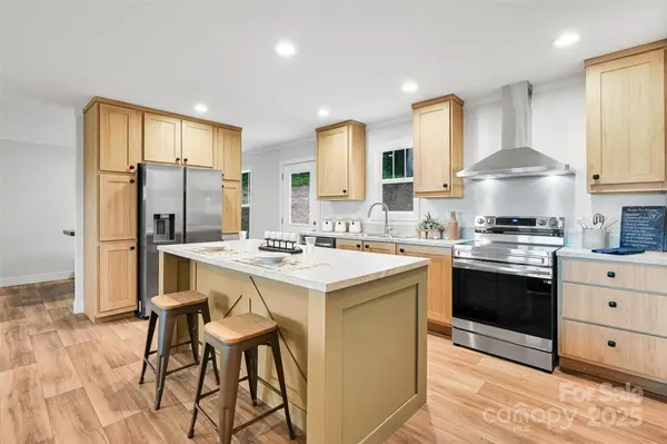 290 Appalachian WAY, Mars Hill, NC 28754