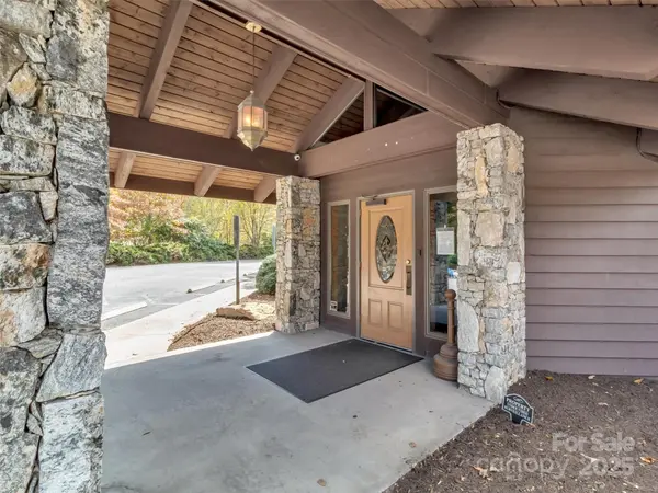 540 Hospital DR, Clyde, NC 28721
