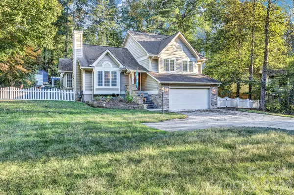 911 Fanning Bridge RD, Fletcher, NC 28732