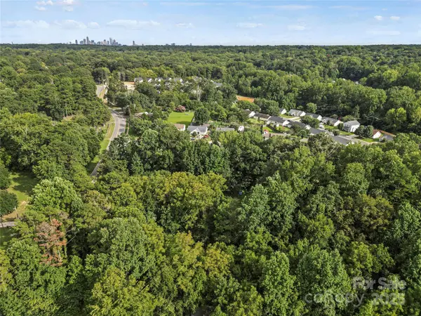 6109 Paw Creek RD, Charlotte, NC 28214