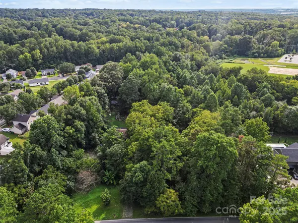 6109 Paw Creek RD, Charlotte, NC 28214