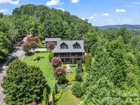 202 Panorama DR, Nebo, NC 28761