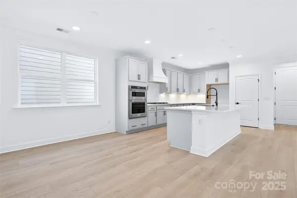 15613 Northcross DR, Huntersville, NC 28078