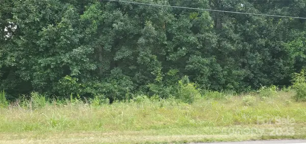 3929 US 64 HWY W #7, Mocksville, NC 27028