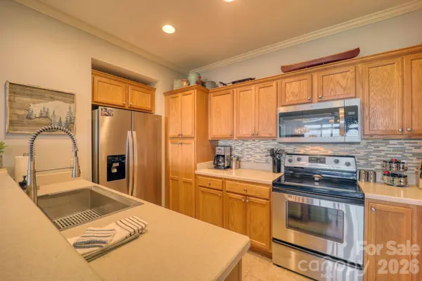 180 Windy Knoll, Banner Elk, NC 28604