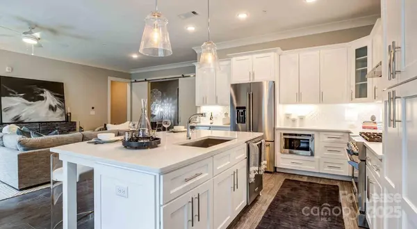 2426 Vail AVE #B9 - 2004, Charlotte, NC 28207