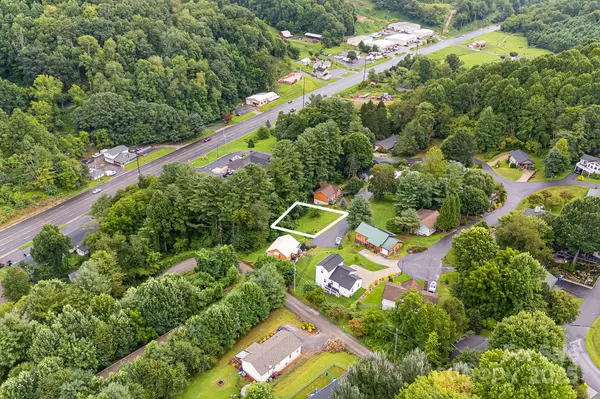 9999 Whippoorwill WAY #6, Waynesville, NC 28786