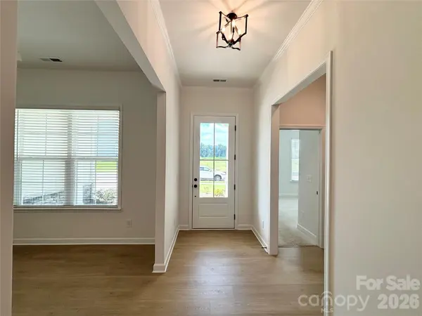 6853 Glen Abbey LN, Mount Pleasant, NC 28124