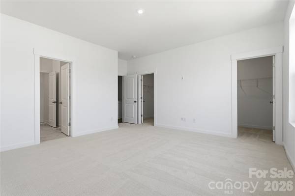 7110 Westrow AVE, Charlotte, NC 28278