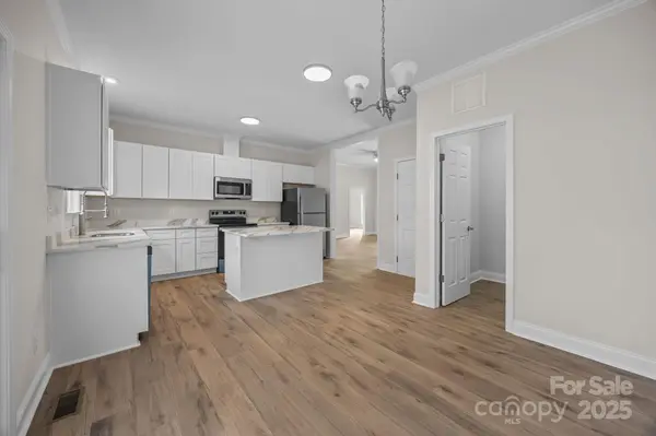 1270 N Shaver ST, Salisbury, NC 28144
