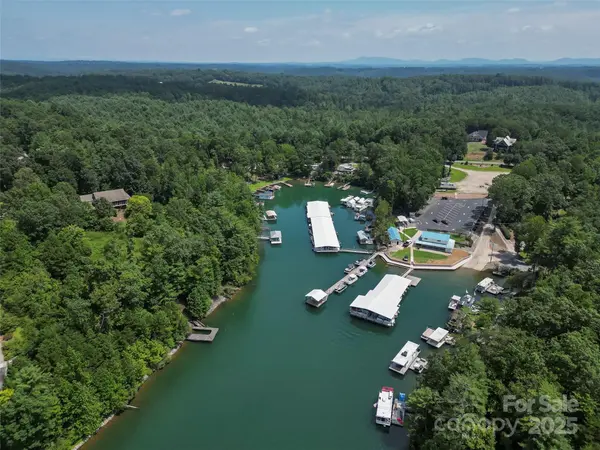 2076 Waterford WAY ##42, Morganton, NC 28655