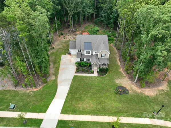 12009 Wild Ginger LN, Charlotte, NC 28227