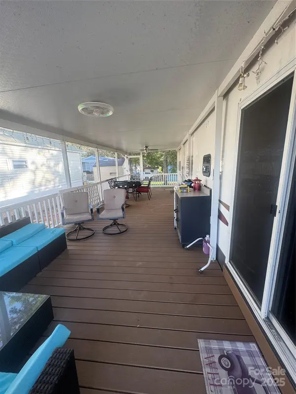 111 Club House DR #236, New London, NC 28127