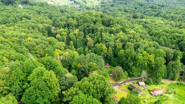 0000 Cabin Flats RD, Balsam, NC 28707