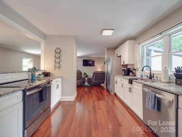 1510 Lynhurst DR, Gastonia, NC 28054