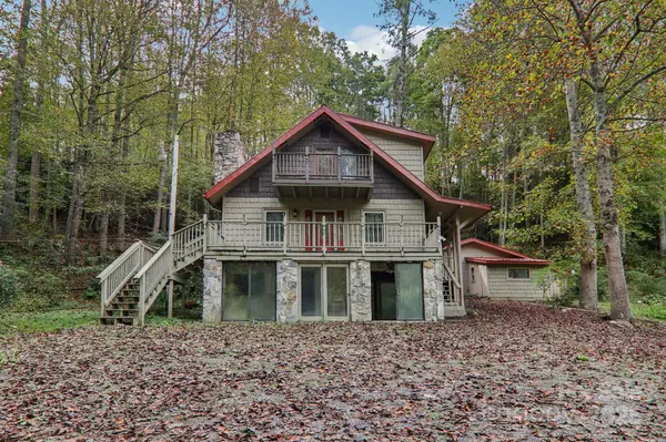 190 Turkey Creek RD, Clyde, NC 28721