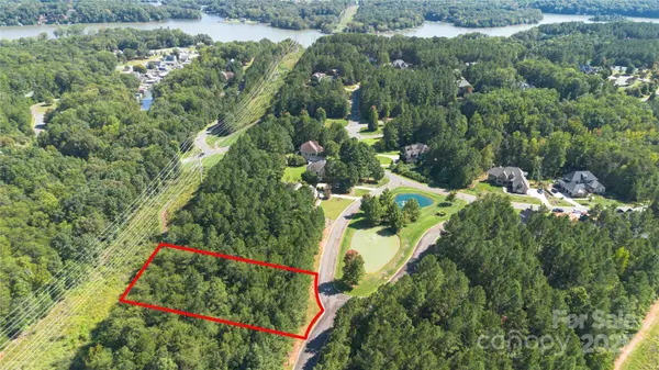 2112 Wood Clough CT, Belmont, NC 28012