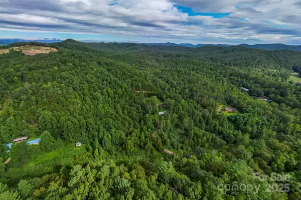 2636 Cheraw RD, Lenoir, NC 28645