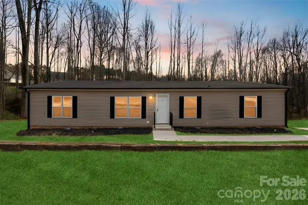138 Key West LN, Mooresville, NC 28115