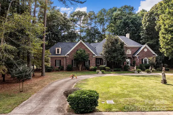 115 W Glenview DR, Salisbury, NC 28147