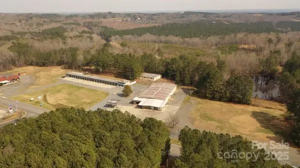 1055 Albemarle RD, Troy, NC 27371