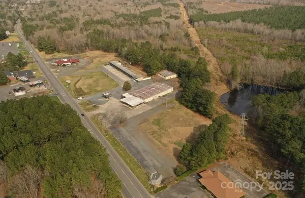 1055 Albemarle RD, Troy, NC 27371