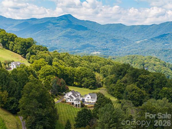 208 Parrish Farm RD, Waynesville, NC 28786