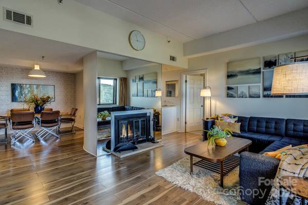 303 Sugar Top DR #2313, Sugar Mountain, NC 28604