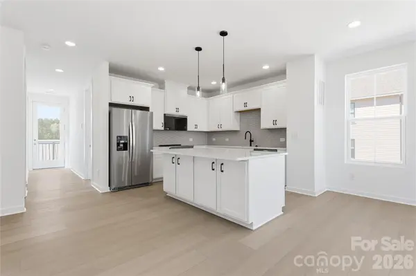 7029 Westrow AVE, Charlotte, NC 28278