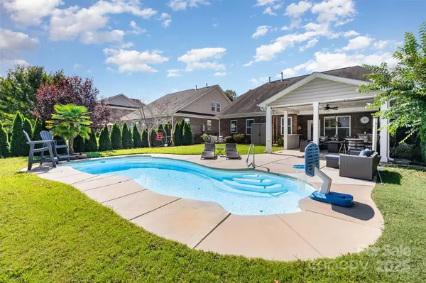 116 Kentmere LN, Clover, SC 29710