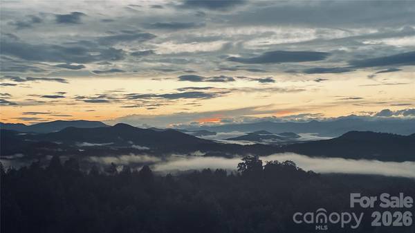 334 Scenic Vista DR, Nebo, NC 28761
