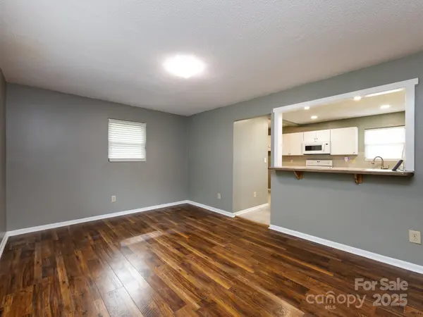 7109 Bisaner ST, Charlotte, NC 28269