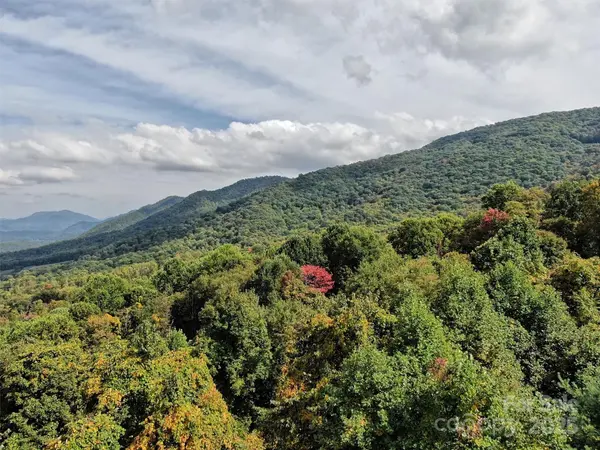 00 Ellenberger DR #401, Waynesville, NC 28786