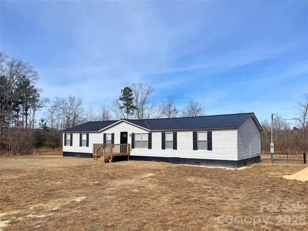 2976 Stephens RD, Bethune, SC 29009