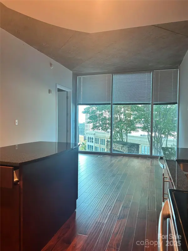210 N Church ST #1105, Charlotte, NC 28202