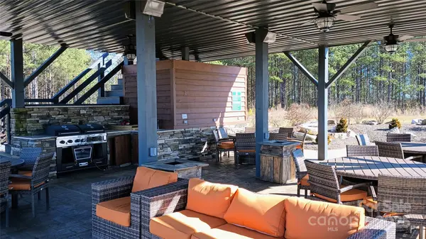 158 Table Rock TRCE NW, Valdese, NC 28690