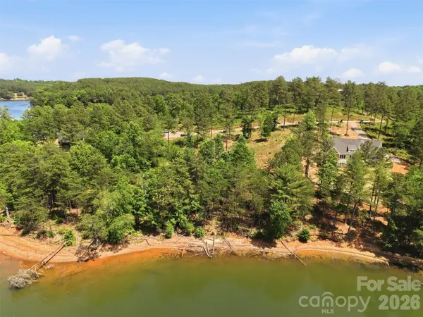 3067 Jumping RUN #103, Connelly Springs, NC 28612