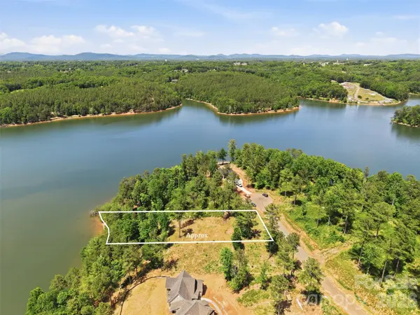 3067 Jumping RUN #103, Connelly Springs, NC 28612