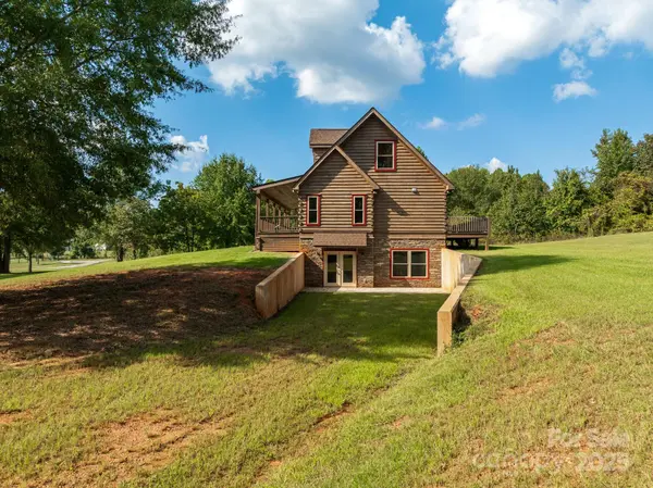 185 Robinson Acres LN, Rutherfordton, NC 28139