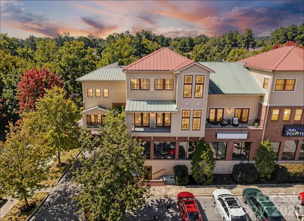 475 S Church ST #A, Hendersonville, NC 28792,Video Tour